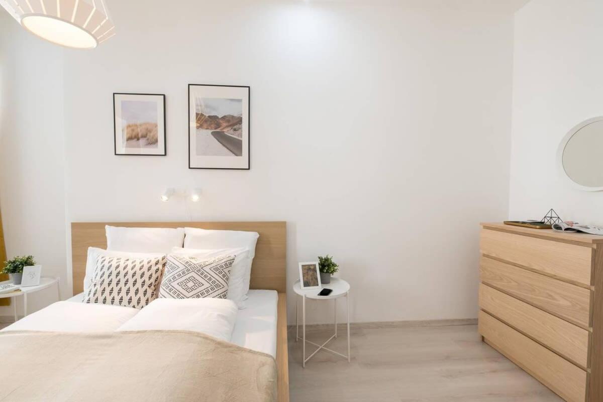 Trendy Central Apartment At Castle Budapest Eksteriør billede