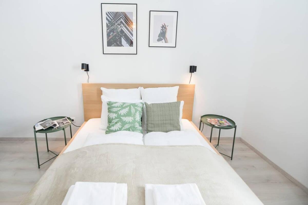 Trendy Central Apartment At Castle Budapest Eksteriør billede